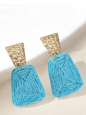 🔥🔥🆕Handcrafted Turquoise Woven Drop Raffia Earrings with Gold Accent